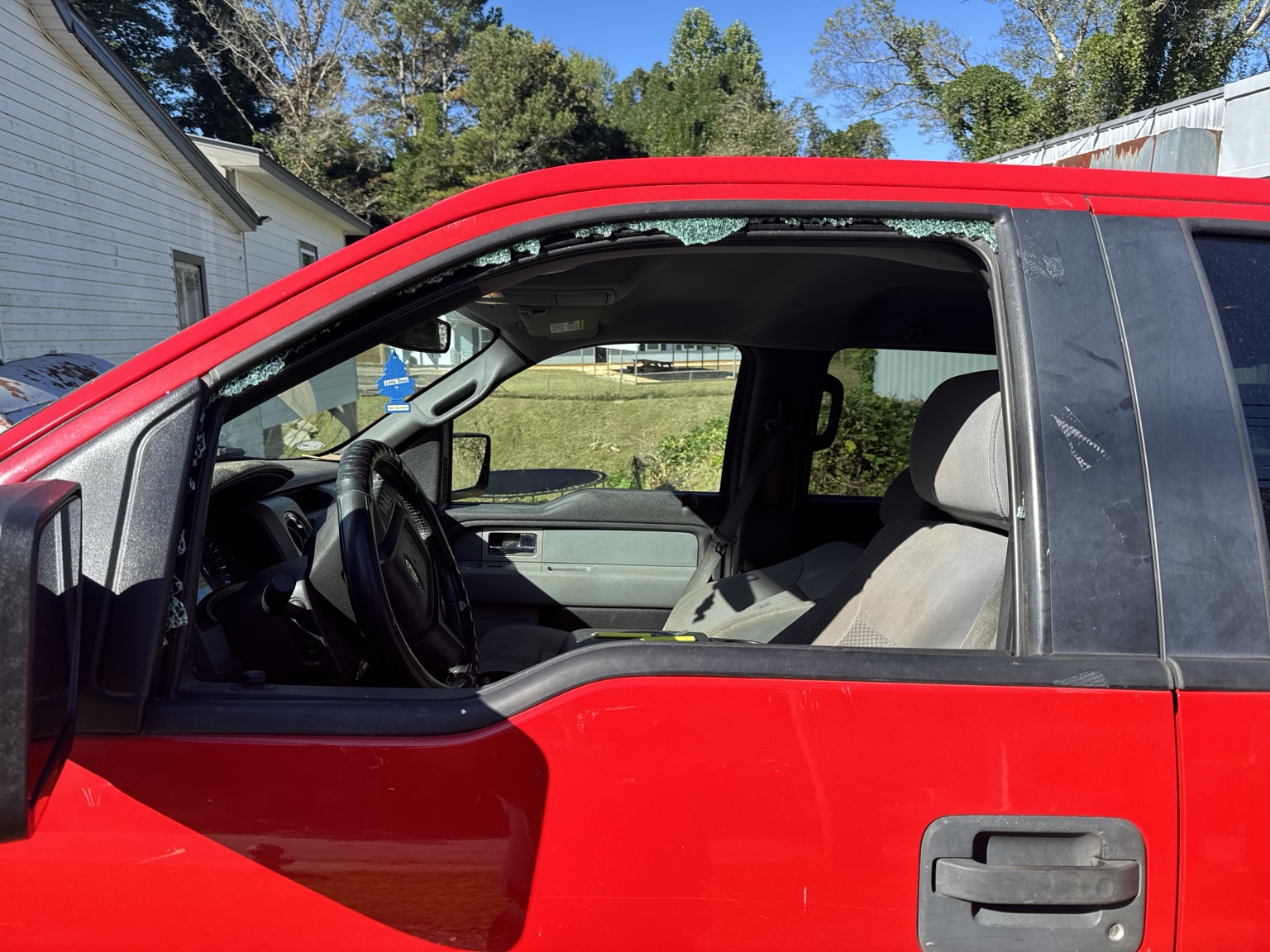 Windshield glass installation work